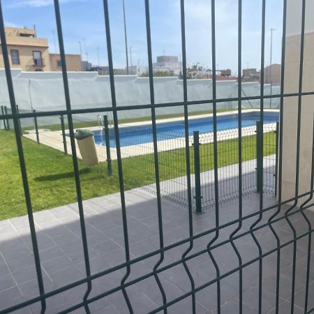 チクラナ・デ・ラ・フロンテーラPiso Coqueto Chiclanaアパートメント エクステリア 写真